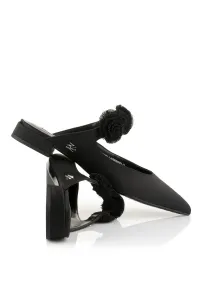 Sandále Karl Lagerfeld Kerrie Flora Mj Mule Black Satin Text Mono