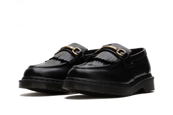 Dr. Martens Adrian Snaffle W "Black Polished Smooth" (DM32102001)
