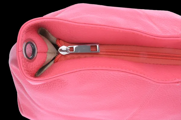 NovaKabelka.sk Prisca Rosa Salmone