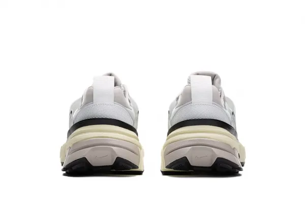 Nike V2K Run Wmns "Metallic Silver" (FD0736-100)