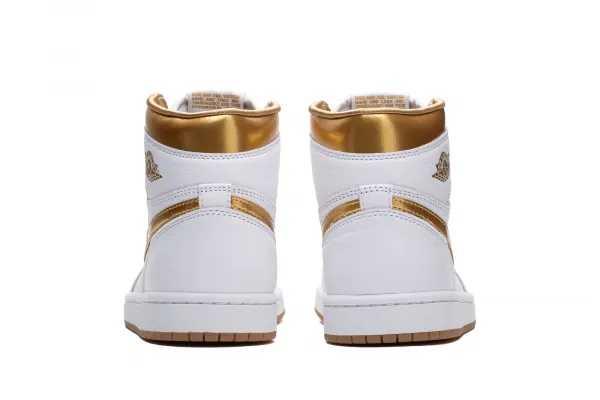 Jordan Brand Air Jordan 1 High OG "Metallic Gold" (FD2596-107)