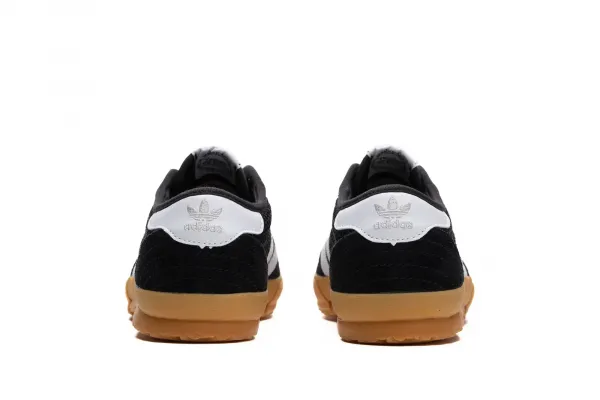 adidas Tischtennis W "Core Black Cloud White" (IH7996)