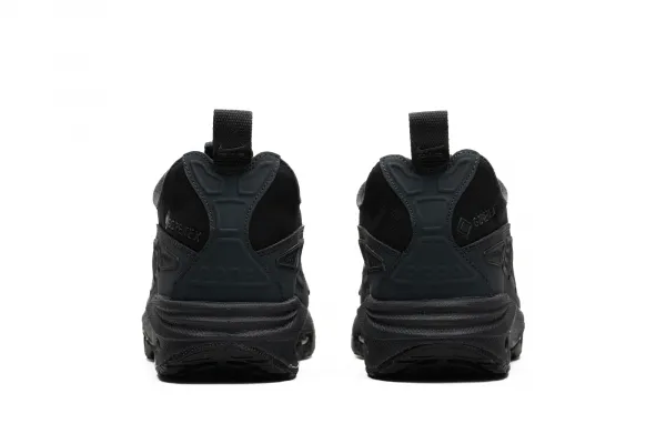 Nike Air Max SNDR Gore-Tex Wmns "Black" (FZ4238-001)