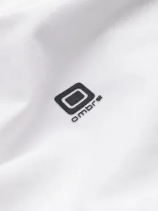 Pohodlné tričko s dlhým rukávom s logom- biele-muži