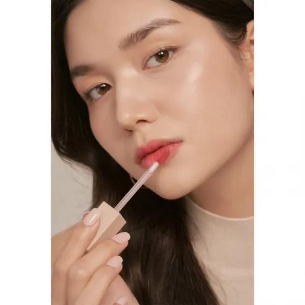 thim Sheer Matte Liquid Lip ľahký tekutý matný rúž odtieň 02 Dusky Rose 4 g