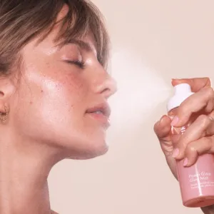 OLEHENRIKSEN Truth Peach Glaze Glow Mist pleťová hmla s vitamínom C 80 ml