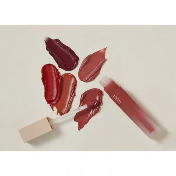 thim Sheer Matte Liquid Lip ľahký tekutý matný rúž odtieň 01 Cozy Beige 4 g