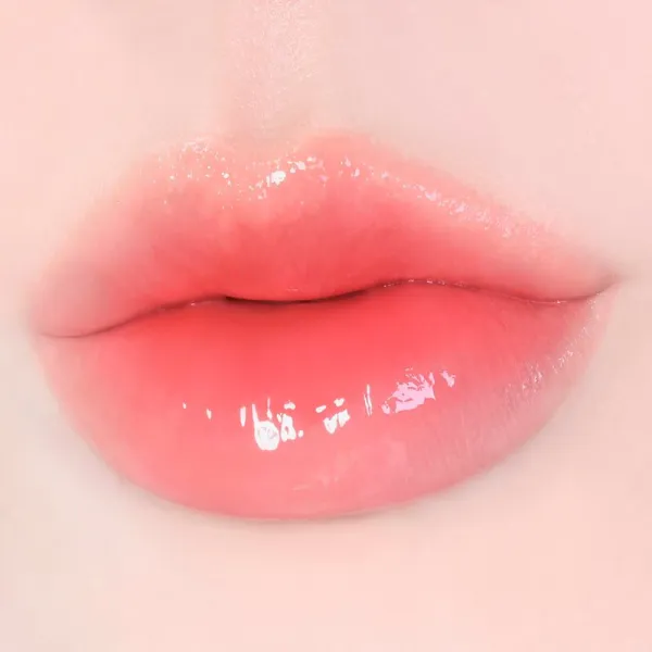 thim Satin Lip Glaze dlhotrvajúci lesk na pery s hydratačným účinkom odtieň 03 Fig Noir 6 g