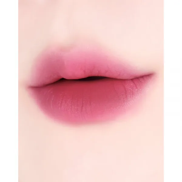 thim Sheer Matte Liquid Lip ľahký tekutý matný rúž odtieň 05 Deep Berry 4 g