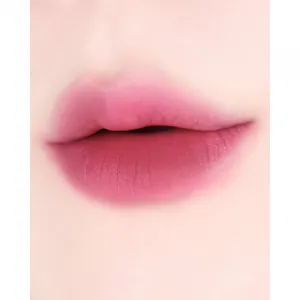 thim Sheer Matte Liquid Lip ľahký tekutý matný rúž odtieň 05 Deep Berry 4 g