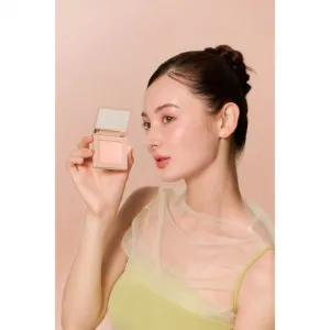 thim Infusion Blush púdrová lícenka pre rozjasnenie pleti odtieň 02 Peach 4.5 g
