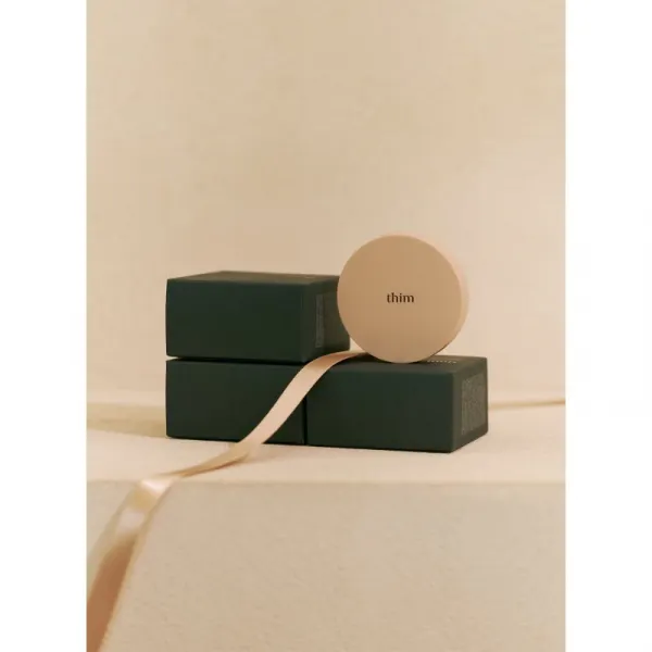 thim Luminous Skin Cushion dlhotrvajúci make-up v hubke pre rozjasnenie a hydratáciu odtieň 23 Natural Beige 15 g