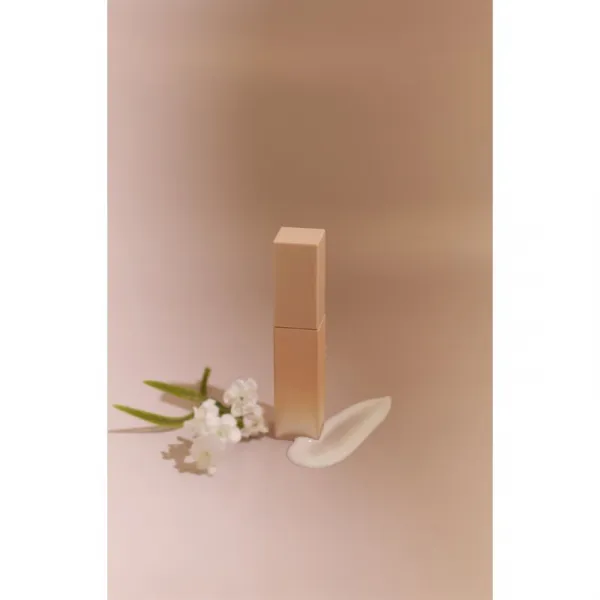 thim Essential Lip Milk lesk na pery s krémovou textúrou pre výživu a hydratáciu 7 g