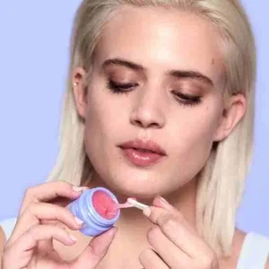 StriVectin Lips Hyaluronic Omega Moisture Lip Mask hydratačná maska na pery s kyselinou hyalurónovou 10 ml