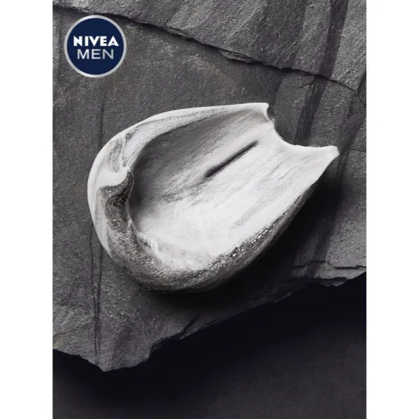 NIVEA MEN Deep gél na holenie pre mužov 200 ml