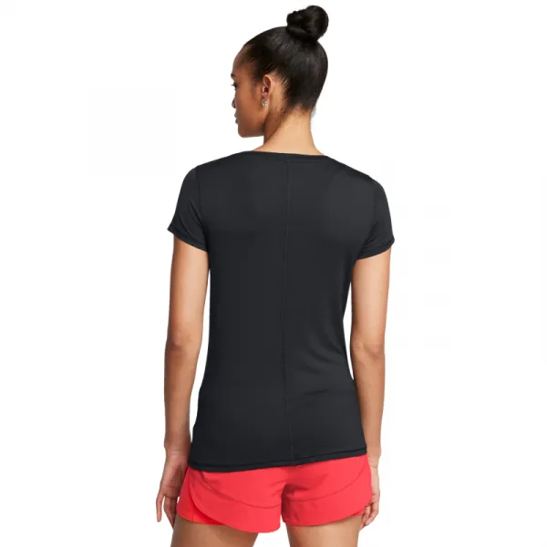 Dámske tréningové tričko s krátkym rukávom UNDER ARMOUR Tech Mesh SS-BLK