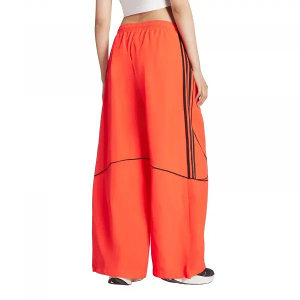 adidas Teamgeist Adicolor Oversized Woven Track Pant W "Lucid Red" (JV7479)