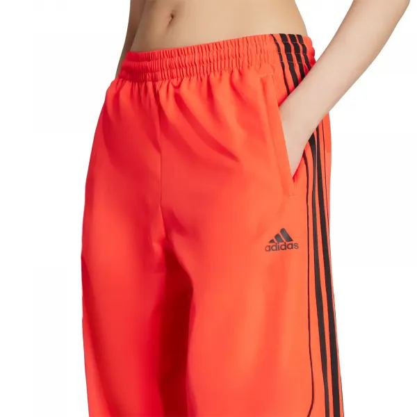 adidas Teamgeist Adicolor Oversized Woven Track Pant W "Lucid Red" (JV7479)
