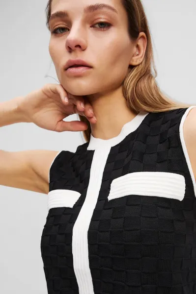 Sveter Karl Lagerfeld Contrast Sleeveless Knit Top Black