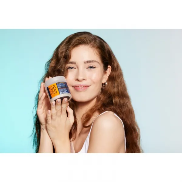 NIP+FAB Glycolic Fix Extreme čistiace tampóny na noc 60 ks