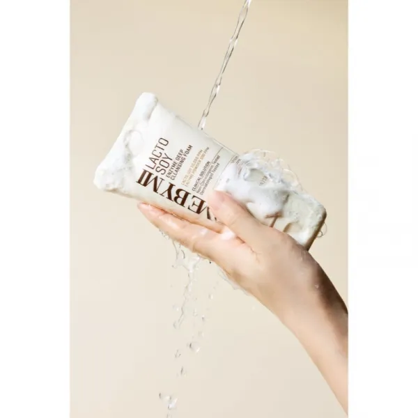 Some By Mi Lacto Soy Enzyme Deep Cleansing Foam hĺbkovo čistiaca pena s upokojujúcim účinkom 100 ml