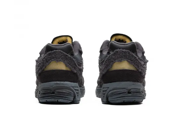 New Balance 2002R Protection Pack "Phantom" (M2002RDB)