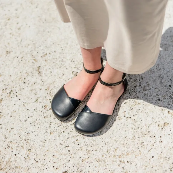 Barefoot sandále POPPY Black Vegan
