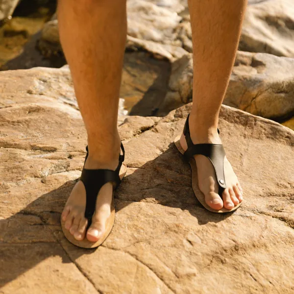 Barefoot sandále NOMAD Black with Cork