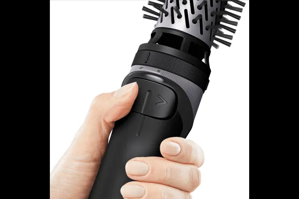 Rotačný kulmofén Rowenta Brush Activ UB9534F0 Strieborný/Čierny