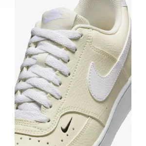 Dámska vychádzková obuv NIKE Court Vision Low Next Nature white pale ivory black