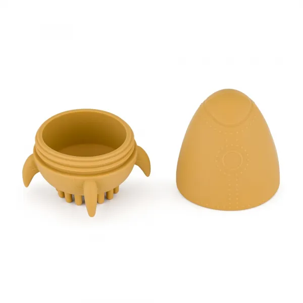 PETITE&MARS Hračka silikónová do vody s kefkou Splashy Rocket Intense Ochre 6m+