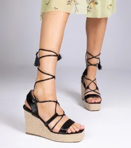Gemre Čierne sandále espadrilky na klinovom opätku Klea