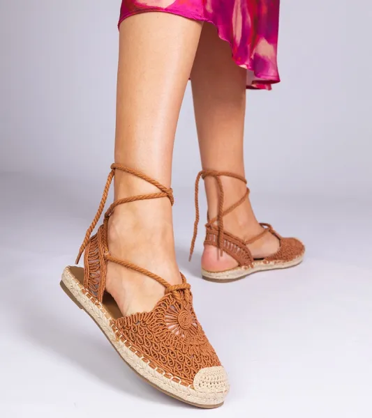 Gemre Hnedé sandále espadrilky na plochej podrážke Relis