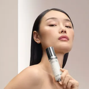 La Prairie White Caviar Pearl Infusion rozjasňujúce perly na tvár 30 ml