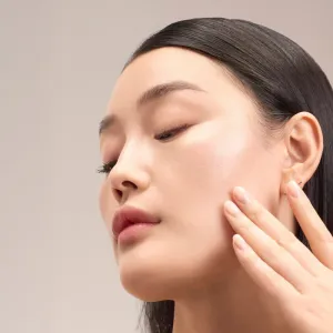 La Prairie White Caviar Eye Extraordinaire spevňujúci očný krém s liftingovým efektom 20 ml