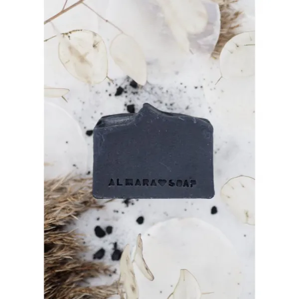 Almara Soap Natural Black As My Soul prírodné tuhé mydlo pre mastnú a problematickú pleť 90 g