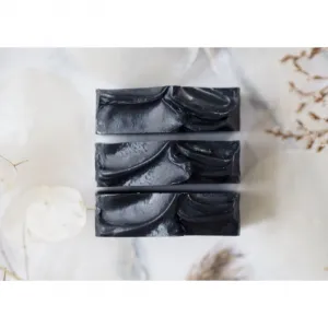 Almara Soap Natural Black As My Soul prírodné tuhé mydlo pre mastnú a problematickú pleť 90 g