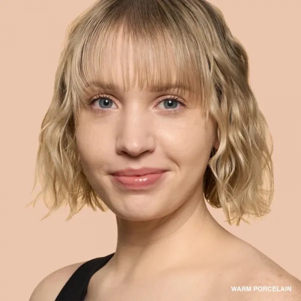 Bobbi Brown Weightless Skin Foundation SPF 15 Mini dlhotrvajúci zmatňujúci make-up s hydratačným účinkom odtieň Warm Porcelain 13 ml