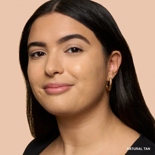 Bobbi Brown Weightless Skin Foundation SPF 15 Mini dlhotrvajúci zmatňujúci make-up s hydratačným účinkom odtieň Natural Tan 13 ml