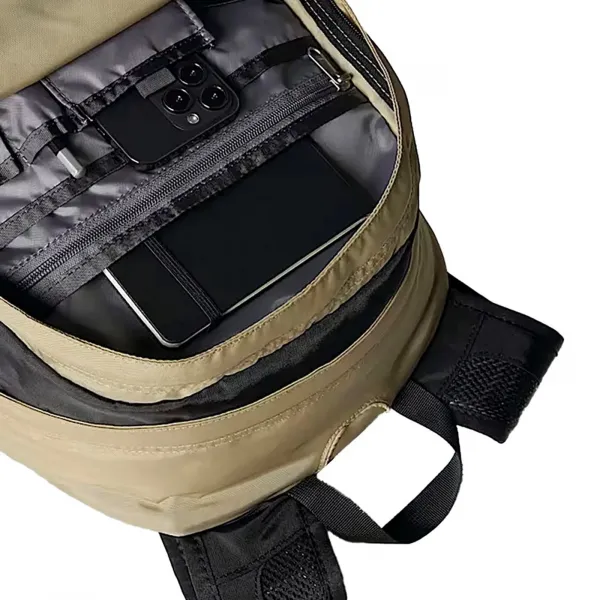 The North Face Hot Shot SE Backpack "Flax" (NF0A3KYJFZI)
