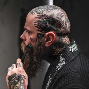Roller na bradu Angry Beards