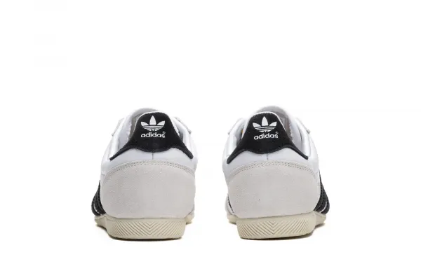 adidas Japan "Cloud White Core Black" (IH5489)