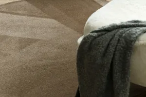 Koberec SEDUCTION 46 kruh hnedý
