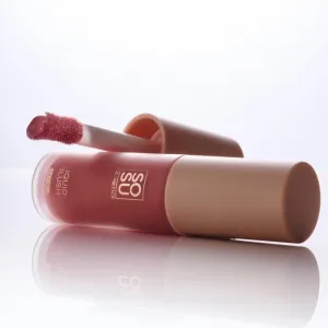 SOSU Cosmetics Liquid Blush Satin tekutá lícenka odtieň Dusk 9 ml