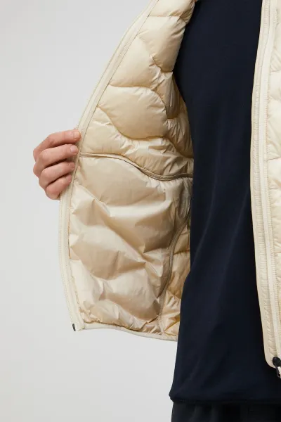 Vesta Peak Performance M Helium Down Vest Sand Fog