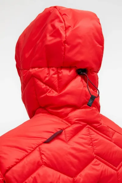 Bunda Peak Performance W Elevate Liner Hood Brilliant Red/Black/