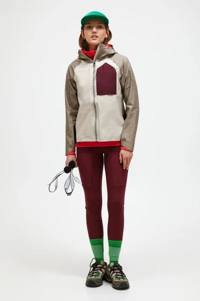 Bunda Peak Performance W Trail 3L Hipe Jacket Sand Fog