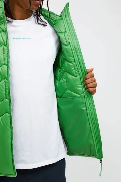 Bunda Peak Performance M Elevate Liner Hybrid Ho Peppermint