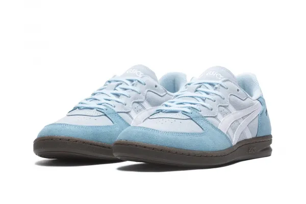 Asics Skyhand OG "Light Blue White" (1203A452-400)