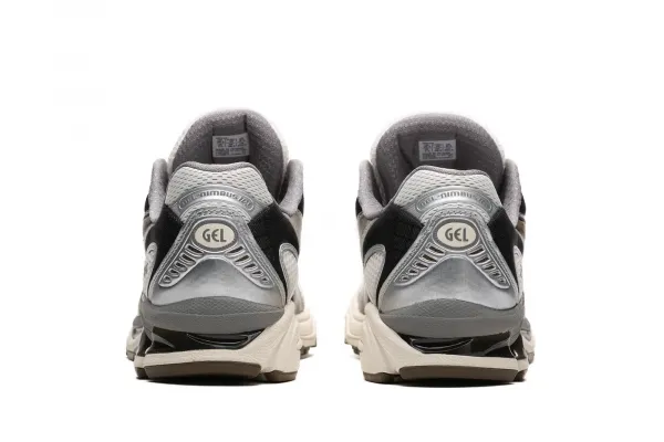 Asics Gel-Nimbus 10.1 "Cream Pure Silver" (1203A543-107)